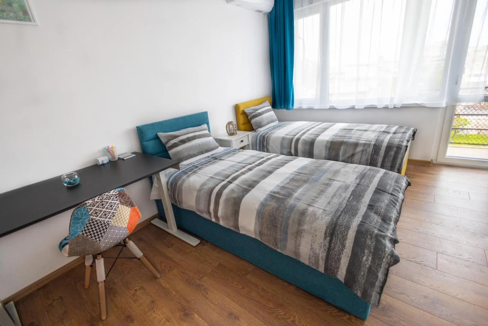 Cozy 2Br By The Sea Garden